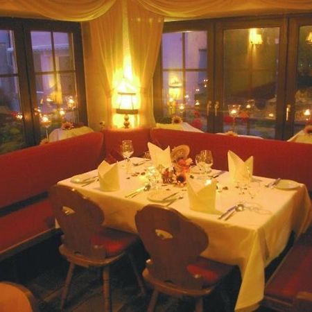 Hotel Zum Treuen Bartel Markgröningen Esterno foto
